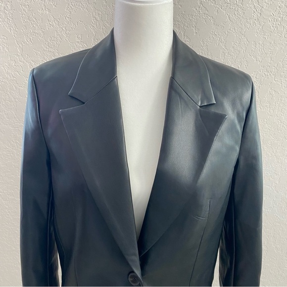 Zara Blogger Favorite Black Faux Leather Blazer Button Front Jacket Size XL NWT - Picture 12 of 16